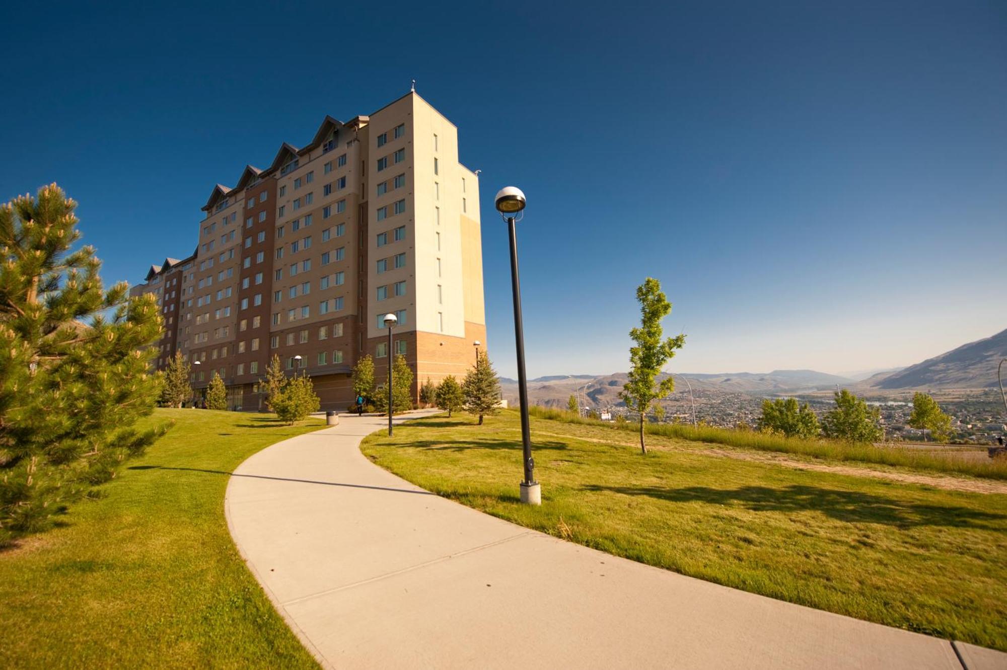 Residence&Conference Centre - Kamloops Extérieur photo